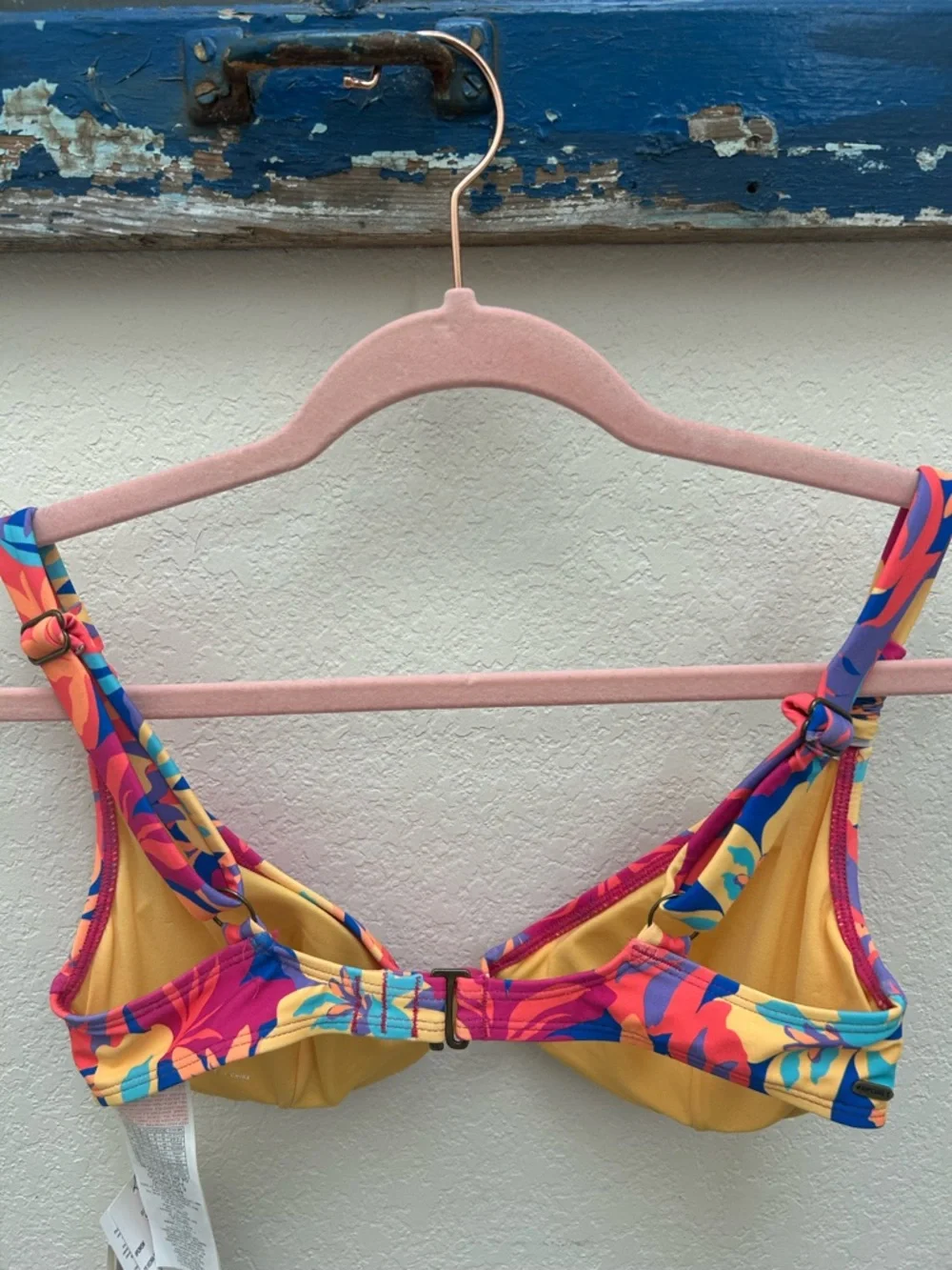 Pink Floral Bikini Top w underwire Rip Curl Es Verdad Summer Barbiecore Small